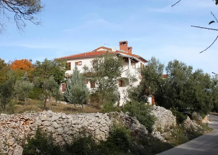 Apartman Apartments With A Parking Space Ravni, Labin - 7450 *