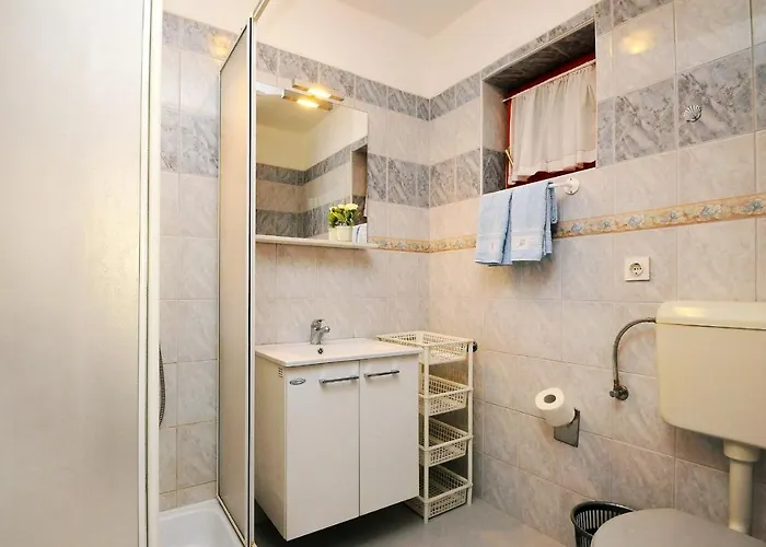 Apartman With A Parking Space Ravni, Labin - 7450 Ravni