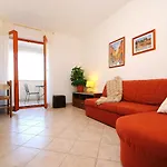 With A Parking Space Ravni, Labin - 7450 ראבני