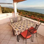 With A Parking Space Ravni, Labin - 7450 ראבני