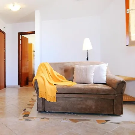 Apartamento With A Parking Space Ravni, Labin - 7450 Ravni