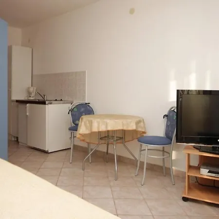With A Parking Space Ravni, Labin - 7450 Apartamento